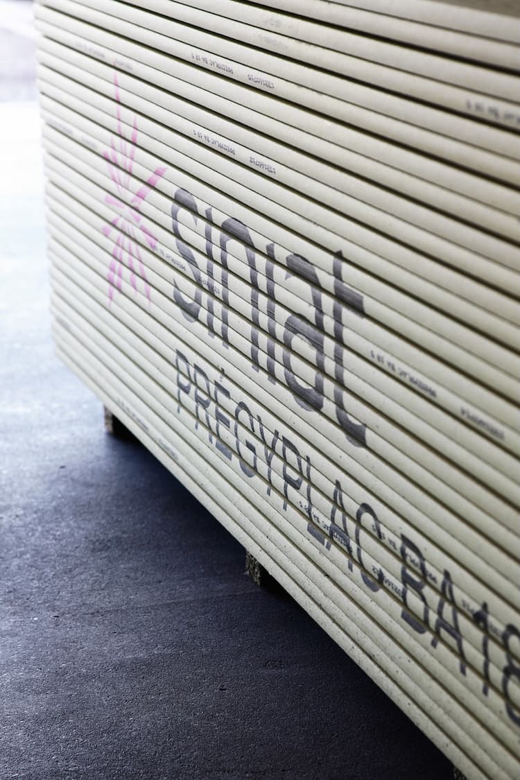 Image alternative text